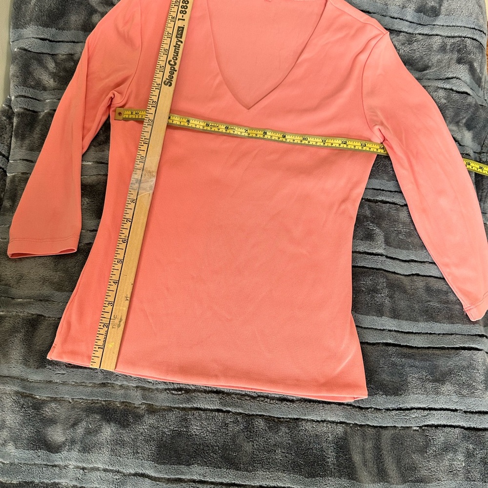 Women's Pink V-Neck Top